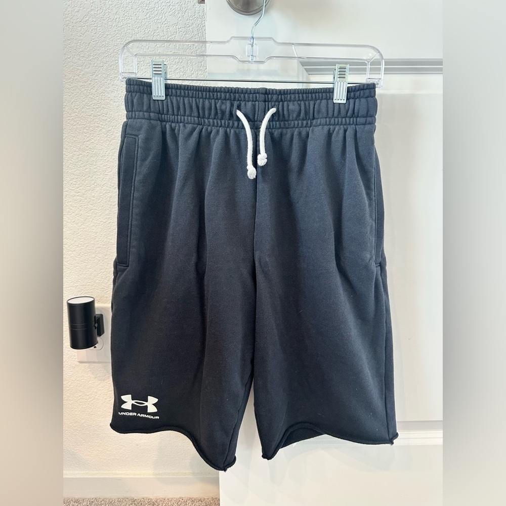 Under Armour Men's Black Athletic Shorts